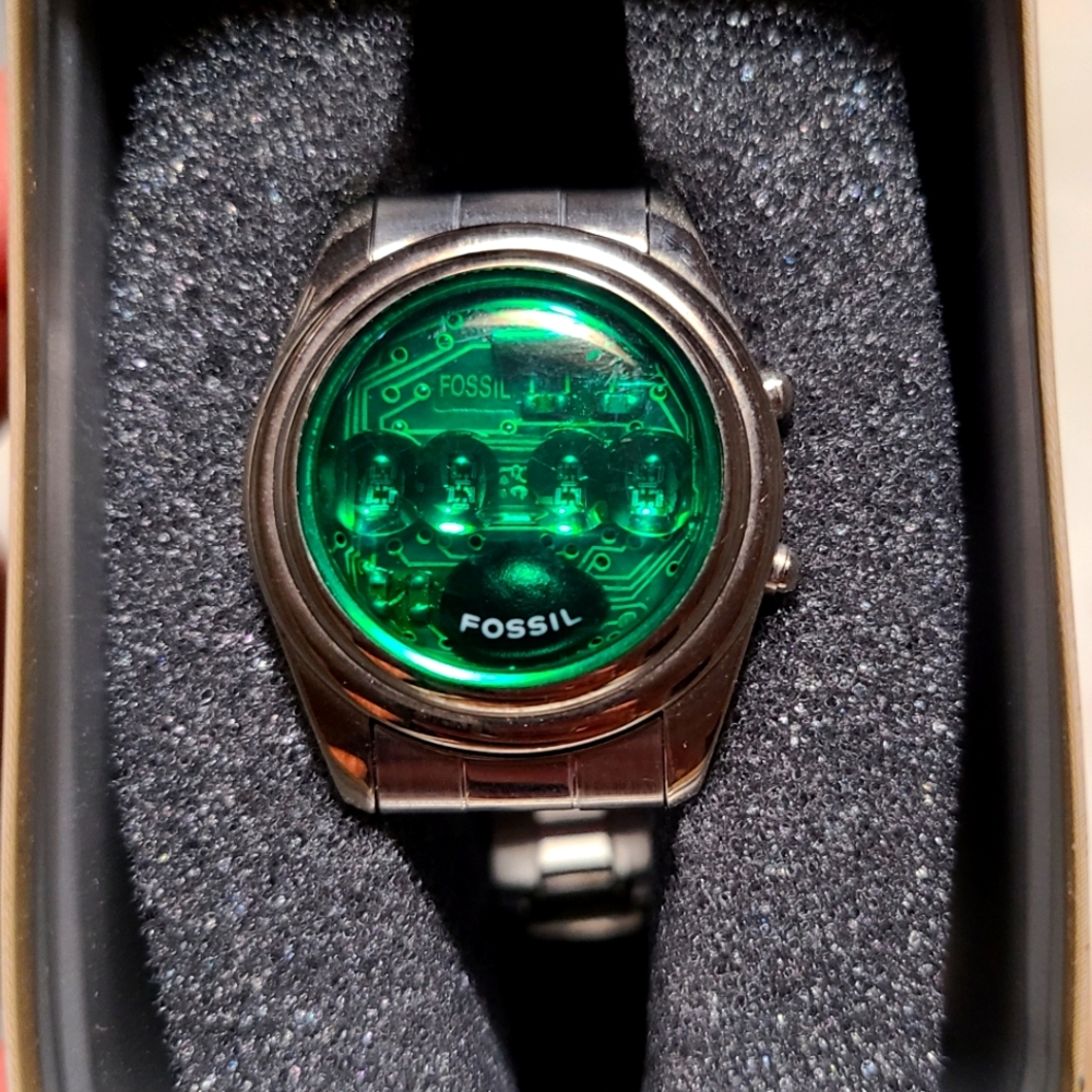 RARE, RARE Fossil Watch JR7811, With Box/Papers, Crazy Collectible
